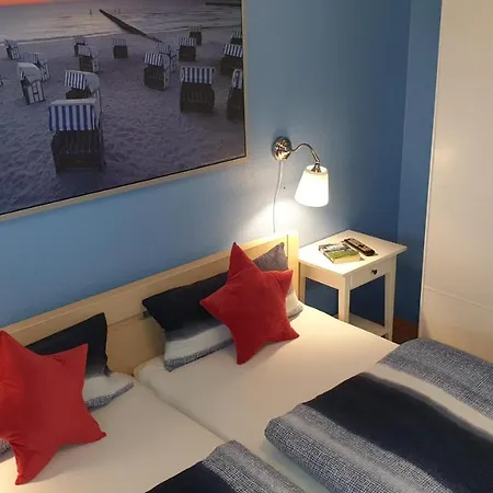Mit Pkw Stellplatz Bei Familie Habben-hollander Apartment