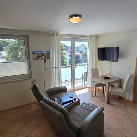 Appartamento Bei Familie Habben Mit Pkw Stellplatz Uckeritz