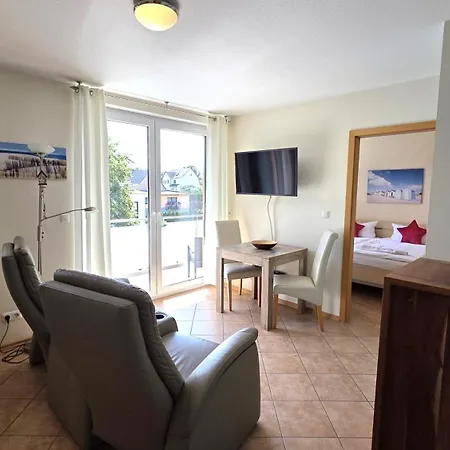 Bei Familie Habben Mit Pkw Stellplatz *