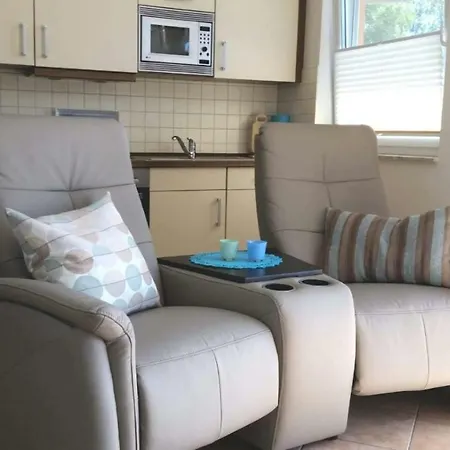 Appartamento Bei Familie Habben Mit Pkw Stellplatz *